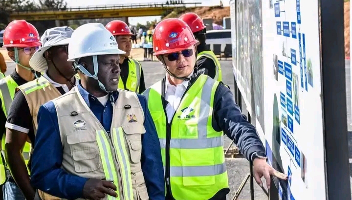 KeNHA DIG Inspects RironiโMau Summit Road as Sh200 Billion Highway Project Races Toward 2027 Completion